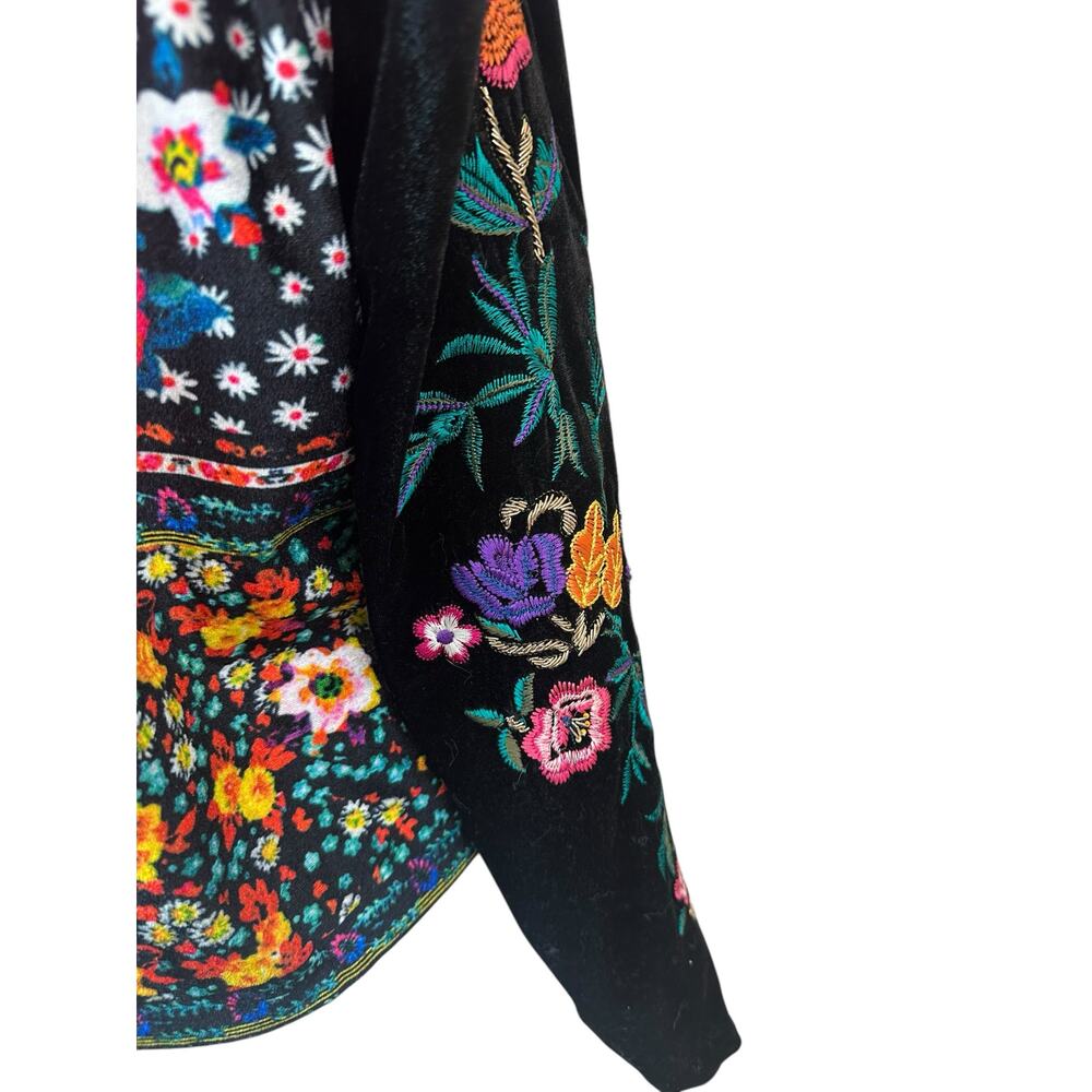 Ruby Yaya Women's Romero Boston Proper Floral Embroidered Velvet Jacket sz S - Picture 3 of 13